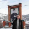 Рядом с портретом Ахмата Кадырова