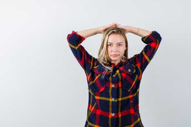 Косметические средства: как они влияют на волосы на руках