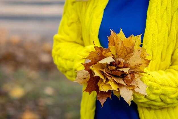 Вересень: какой месяц по русски с украинского на русский